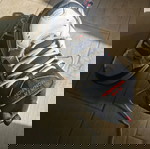  Παπούτσια αθλητικά