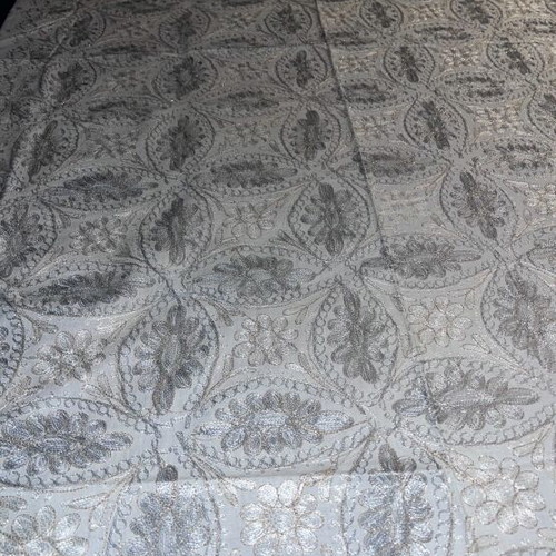 Tablecloth new with impressive design 2.40x1.56