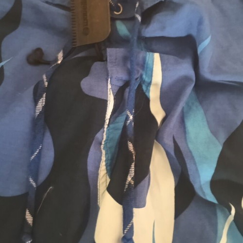 WAVELINE men's swim shorts like new, size XL, blue