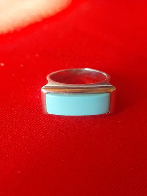 Silver ring 925 with genuine large turquoise like new