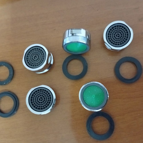 Set of 5 faucet aerator replacements with rubber washers new