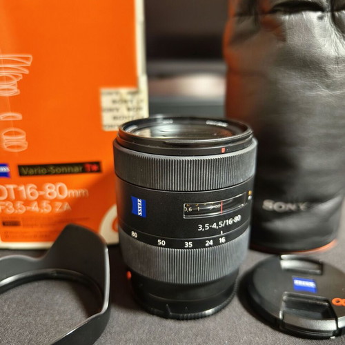 Sony Zeiss A Mount DT16-80mm F3.5-4.5 ZA used lens