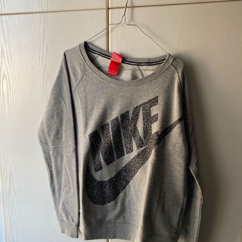 Nike sweatshirt gray medium like new