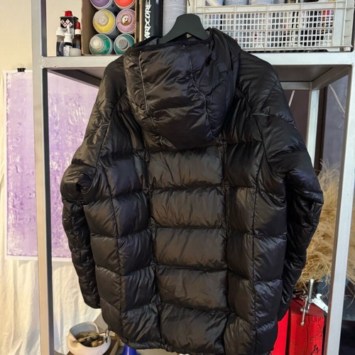 And Wander Black Diamond Stitch Down Jacket like new, size M-L