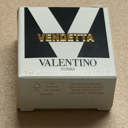 Valentino Donna Vendetta Eau de Parfum mini perfume 7ml