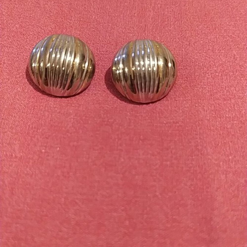 7 pairs vintage earrings, multicolor