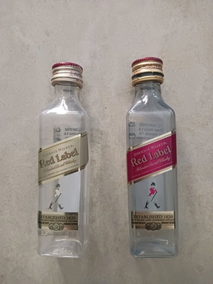 Empty drink miniatures made of PVC used, set of two
