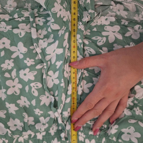Celestino floral shorts like new, size S-M, viscose fabric