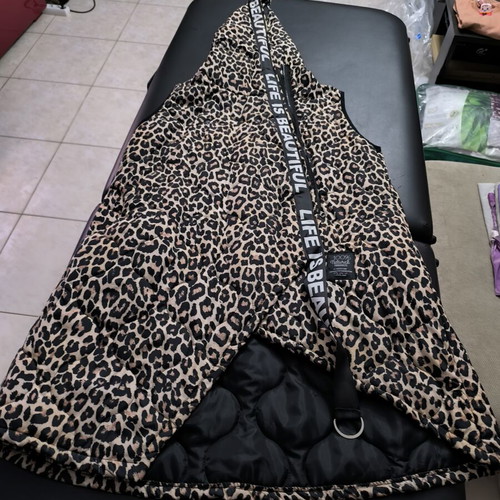Leopard Print Vest A-Style one size like new, black