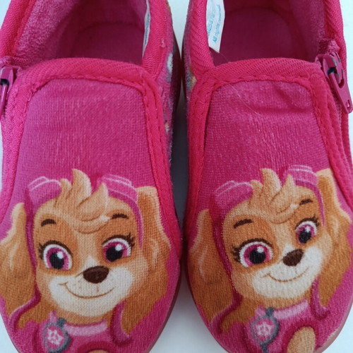 Paw Patrol Skye Pink Slippers Size 23 Like New