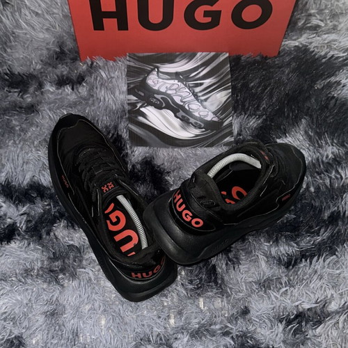 Hugo Boss Runners sneakers size 45, black and red