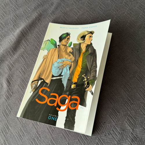 Saga Vol. 1 paperback like new