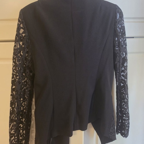 Sisley Lace Jacket like new, size M 38 10, black