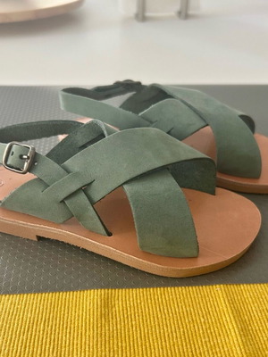Tsakiris kids sandals handmade new, green, size 28