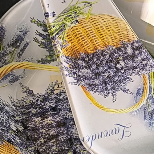 Painted glass bowl with spatula like new set