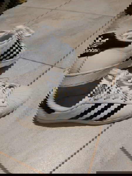 Adidas  superstar