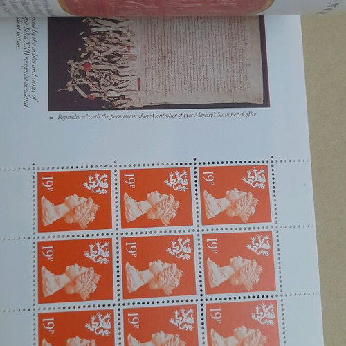 UK Booklet Stamps The Scots Connection new