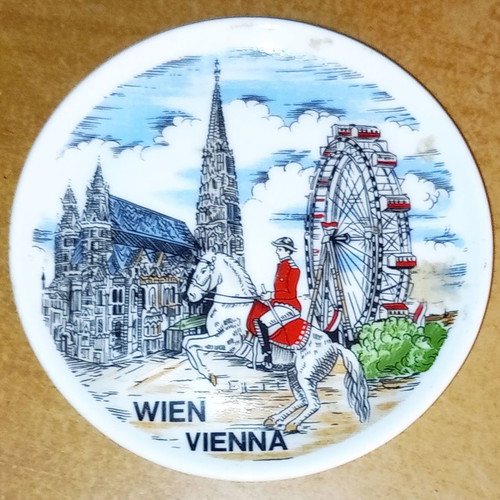 Decorative plates set used from abroad