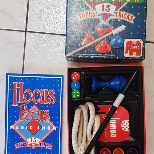 Hocus Pocus Magic Show vintage 1989 with wire puzzle game