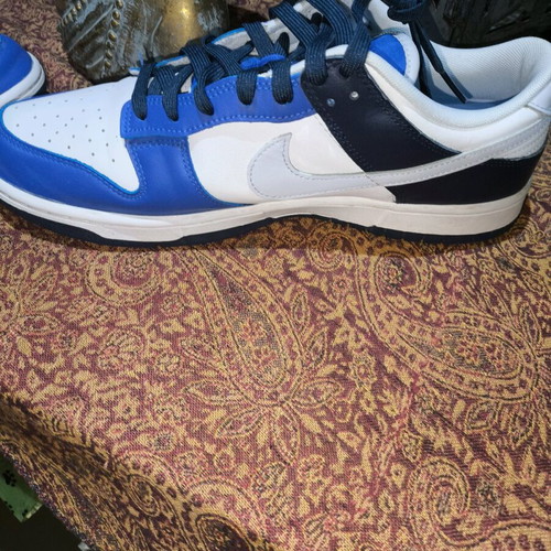 Nike Dunk Low sneakers like new, size 46, white and blue