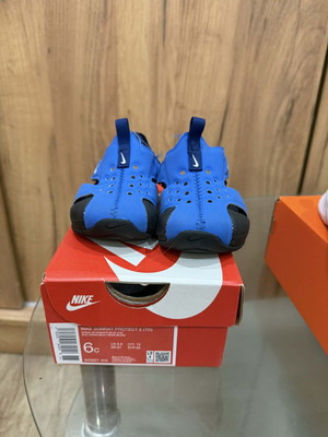 Nike baby sandals like new, size 22