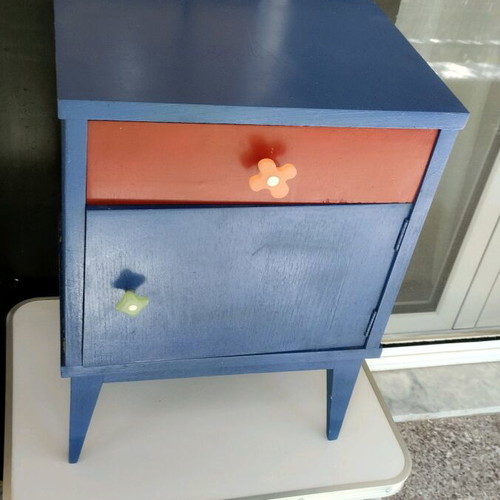 Wooden nightstand used, painted with chalk spray