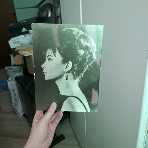 Jenny Karezi photos on KapaFix used, good condition