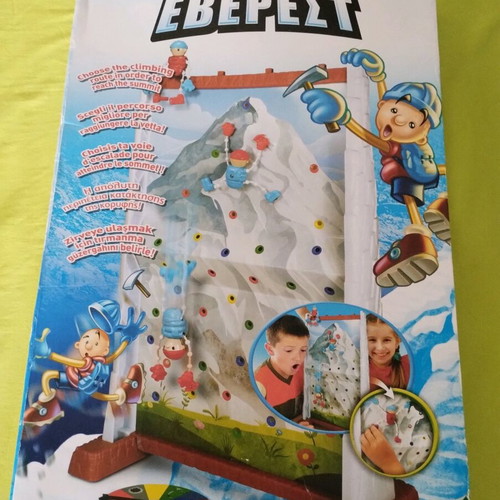 Everest board game used for 2-4 players
