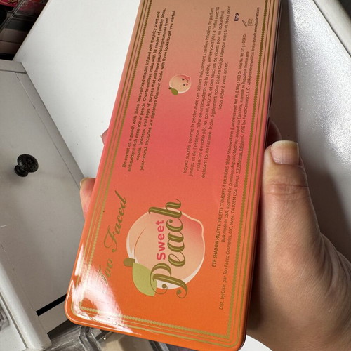 Too Faced Sweet Peach Palette like new