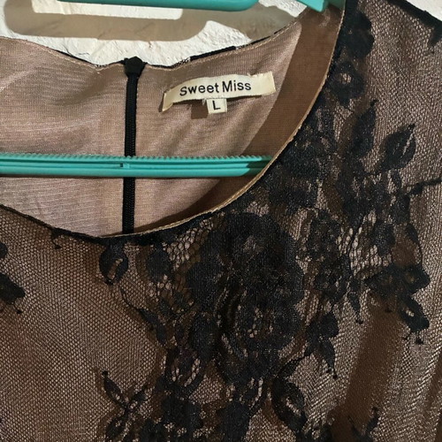 Lace dress like new, black and beige, size L