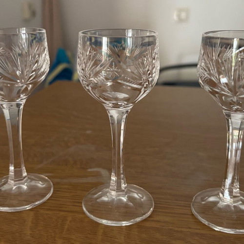 Zulovits Crystal Glasses vintage with carved design, new