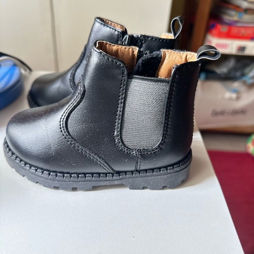 Baby boots new size 20-21