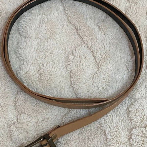 Beige belt 100 cm used with small wear marks on holes
