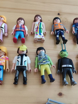Playmobil figures like new