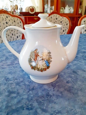 Titov Veles teapot