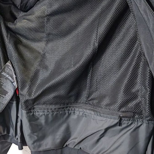 Dainese Moto Women's Short Jacket like new with internal lining and elbow protectors