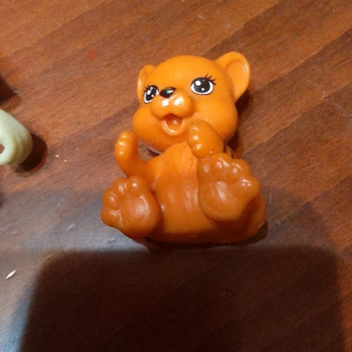 Kinder figures like new
