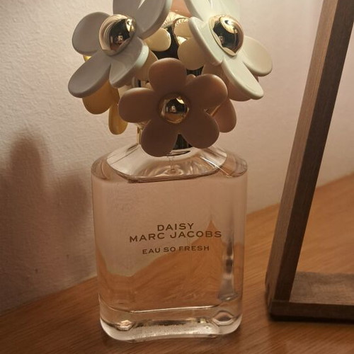 Marc Jacobs Daisy Eau de Toilette 75ml new authentic perfume
