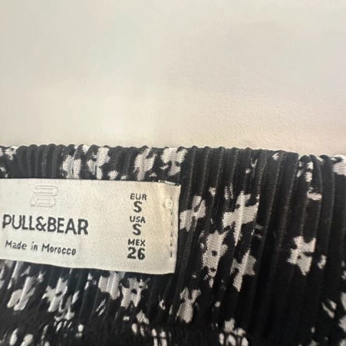 Pull & Bear floral pants used, black, size S