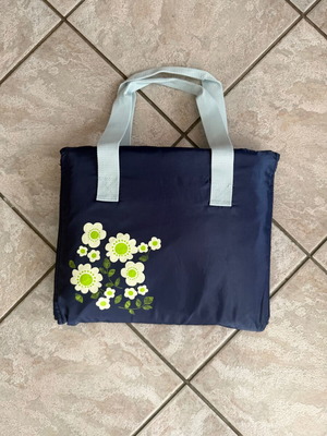 Oriflame Picnic Blanket Bag new, waterproof with zipper