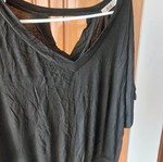 Blouse with batwing sleeves used, size M/L, black