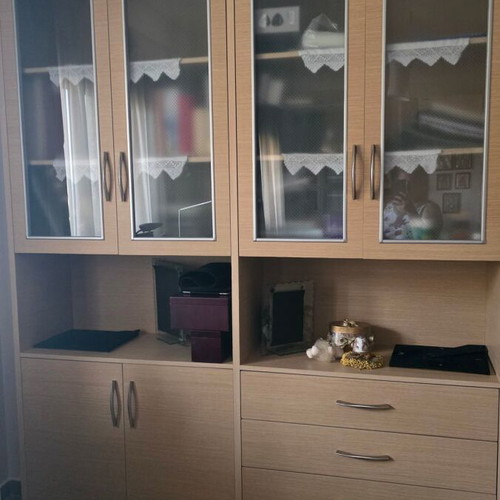 Office furniture set like new with storage space and drawers