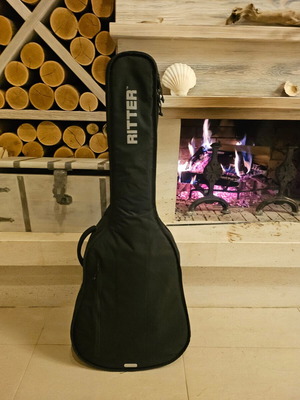 Guitar like new