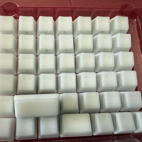 Razer Phantom keycaps like new, white