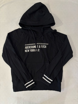 Abercrombie & Fitch μαύρο hoodie με λευκές λεπτομέρειες, μέγεθος L σαν καινούργιο