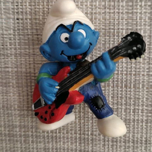 Peyo Schleich Smurfs φιγούρα μεταχειρισμένη, Lead Red Guitar Smurf 1997