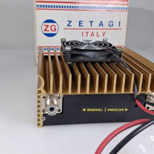 Zetagi B-303 CB Amplifier like new, 3-30 MHz with blower