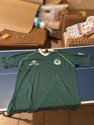 Pao basketball shirt genuine like new from player