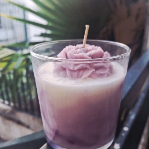 Peony candle made of natural soy 250g new