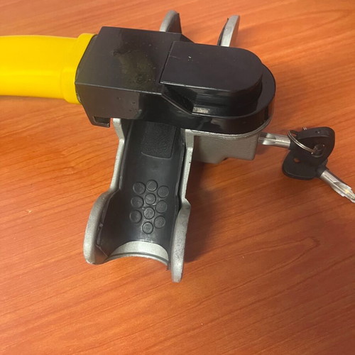 Steering Wheel Lock Like New